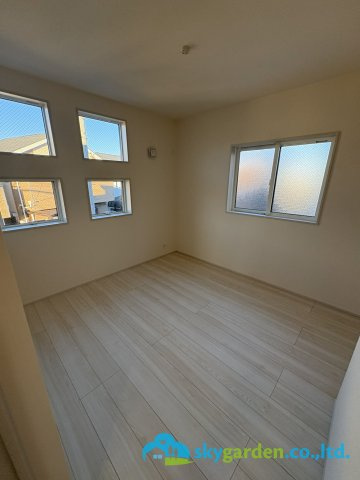 平塚市南金目　新築戸建　全2棟1号棟の子供部屋