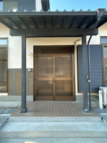 リフォーム中古戸建　本巣市見延　平成元年築の玄関