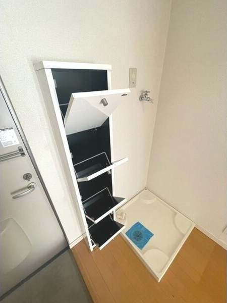 エーフラッツ尾頭橋の玄関