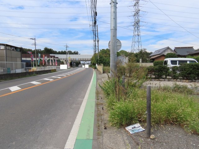 川越市下広谷売地の前面道路含む現地写真