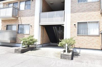 【エントランス】 | リースランド中府 Ｂ | エントランス