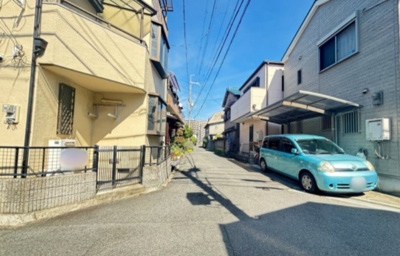 【前面道路含む現地写真】 | 八尾市南本町1丁目　中古戸建