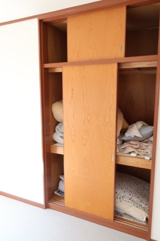 野洲市冨波乙　中古戸建の収納