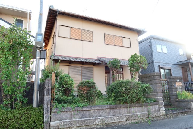 野洲市冨波乙　中古戸建の外観