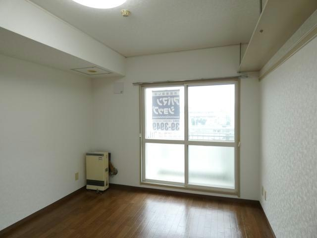 ロマーヌ釧路第三の居間・リビング