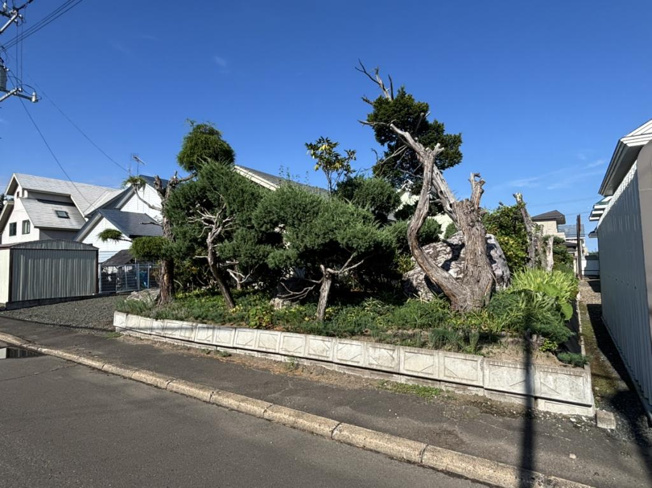 【庭】 | 北見市双葉町４丁目６番１９号　平家建中古売家