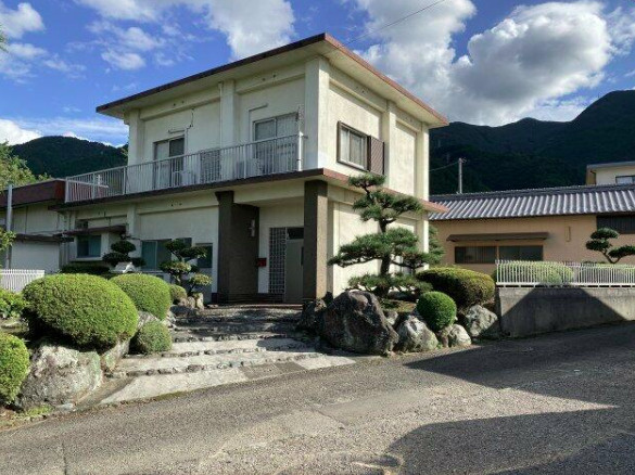 御蔵町　中古戸建の外観