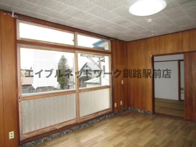 高田マンション（白金町）の居間・リビング