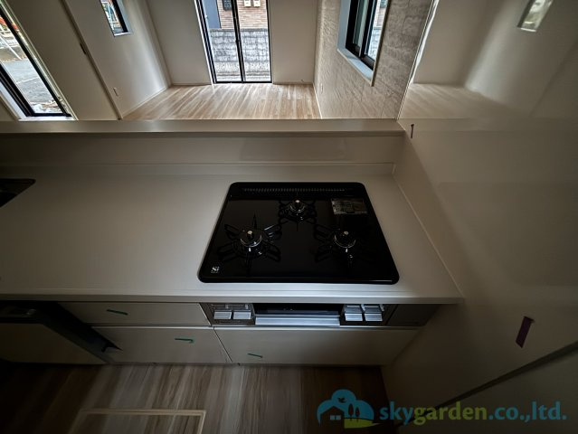 平塚市諏訪町3期　新築戸建　全3棟1号棟のキッチン