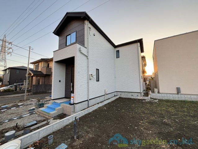 平塚市諏訪町3期　新築戸建　全3棟1号棟の外観