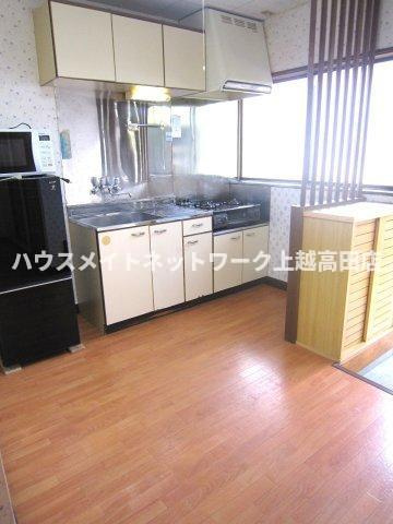 コーポみなみの居間・リビング|ＤＫ