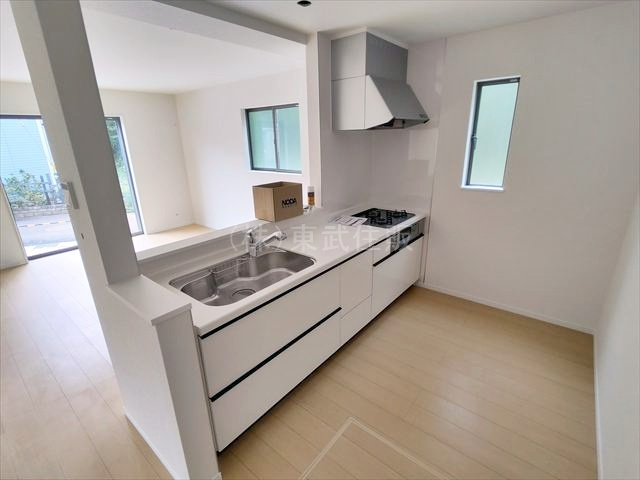 【キッチン】 | 川越市南大塚　全１棟 | 会話が弾む対面キッチンです