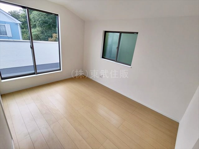 【寝室】 | 川越市南大塚　全１棟 | 2階西側6.0帖洋室　主寝室としてお使いいただけます