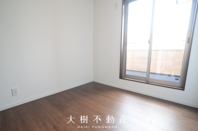 【洋室】 | 綾瀬市綾西4丁目　中古戸建て【仲介手数料無料】 | 2階　洋室4（4.5帖）