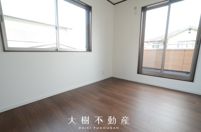 【洋室】 | 綾瀬市綾西4丁目　中古戸建て【仲介手数料無料】 | 2階　洋室5（6.0帖）