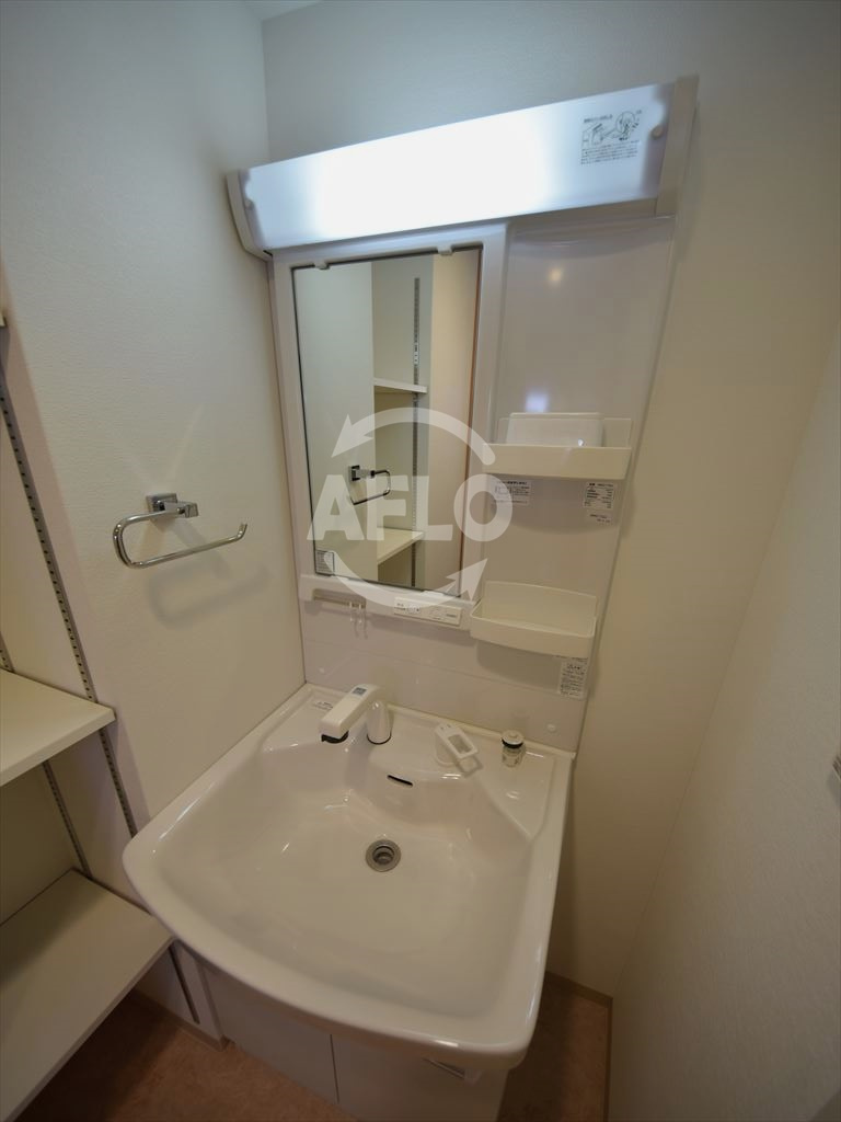 セイワパレス玉造駅前の独立洗面台|セイワパレス玉造駅前　独立洗面台