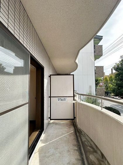【バルコニー】翔阿園マンション