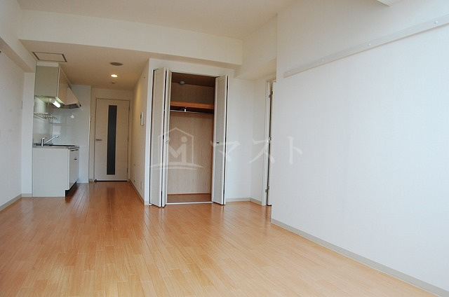 大阪市西区本田２丁目の賃貸マンションの内装|同マンション内の別室内写真となります。