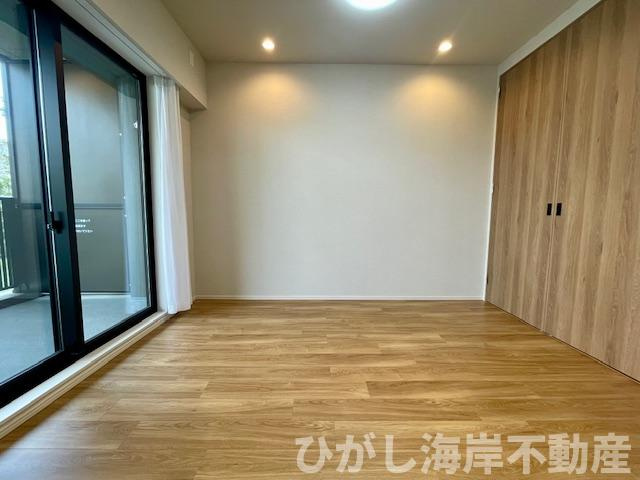 グレーシア湘南平塚海岸の洋室|新規リフォーム完了！　5帖　洋室