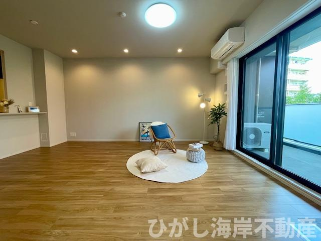 グレーシア湘南平塚海岸の居間・リビング|新規リフォーム完了！　15.9帖　LDK