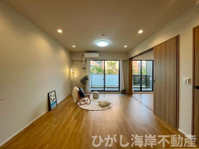 グレーシア湘南平塚海岸の居間・リビング|新規リフォーム完了！　15.9帖　LDK