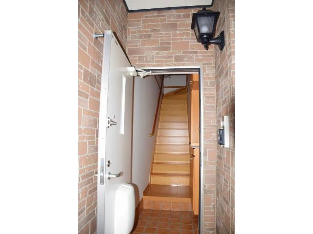 ルトゥール豊の玄関