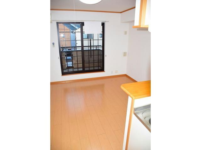 ルトゥール豊の居間・リビング