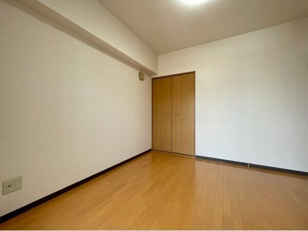 レージュ道徳の洋室