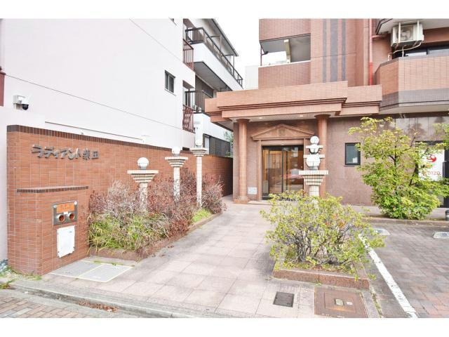 ラディアント柴田のエントランス|エントランス部分