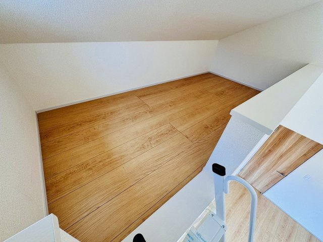 【収納】 | 練馬区高松1丁目　新築一戸建住宅　全1棟　（成増店） | ロフトが付いておりで満足の収納力