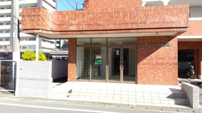 【エントランス】 | シルクコーポ諏訪野 | 建物の内部です