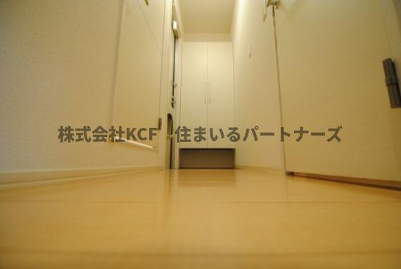 アルルA棟の玄関|ゆったりとした玄関です