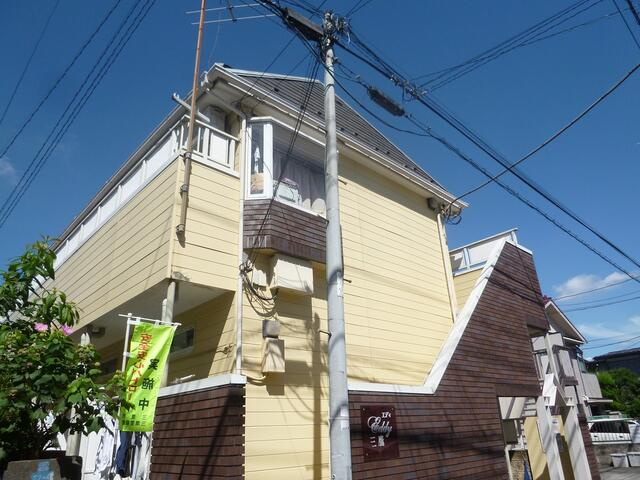 三鷹市上連雀4丁目のアパートの画像