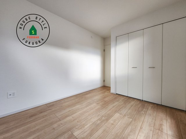 太宰府市都府楼南4丁目第1-1棟（1号棟）　の内観：施工例|採光良好な洋室は全居室、複層ガラスの遮熱効果と断熱効果で、一年中快適に過ごせます。