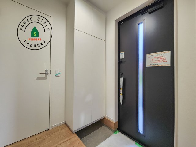 太宰府市都府楼南4丁目第1-1棟（1号棟）　の内観：施工例|二重ロックでしっかり防犯対策ができます。