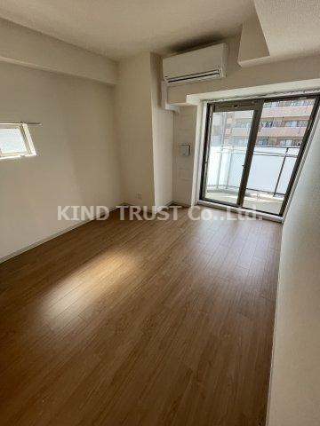 エステムコート梅田・茶屋町Ⅲネクスタの居間・リビング|ゆったり過ごせる居間です