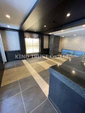 エステムコート梅田・茶屋町Ⅲネクスタのロビー|建物の内部です