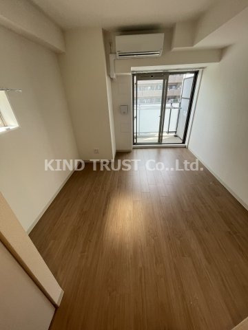 エステムコート梅田・茶屋町Ⅲネクスタの居間・リビング|リビングです