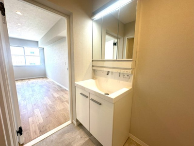 【独立洗面台】