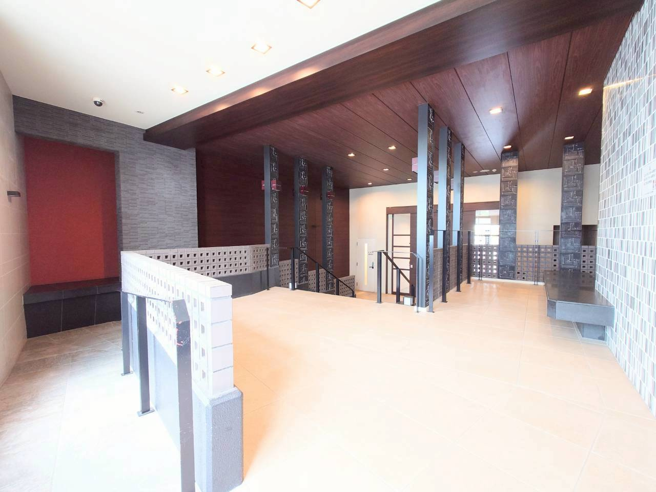 【ロビー】の画像