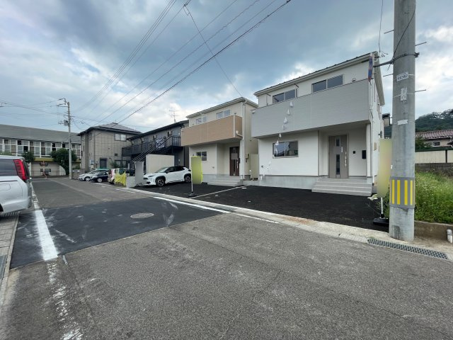 新築戸建・建売　福島市渡利字西ノ内　CRADLE GARDEN　全2棟の駐車場