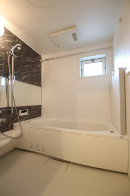 【浴室】 | ラビタシオーネ