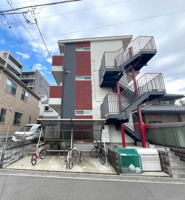 さいたま市緑区大字大門のアパートの画像
