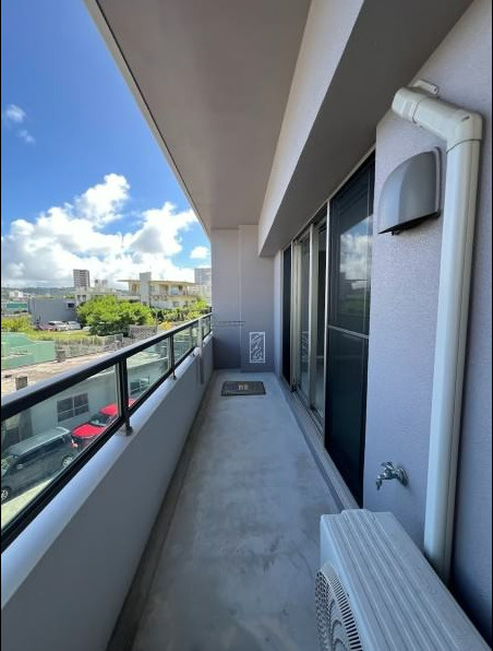 ｓｋｙｐｉａ比屋根グラディアのバルコニー