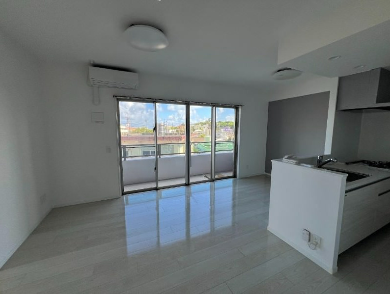 ｓｋｙｐｉａ比屋根グラディアの居間・リビング