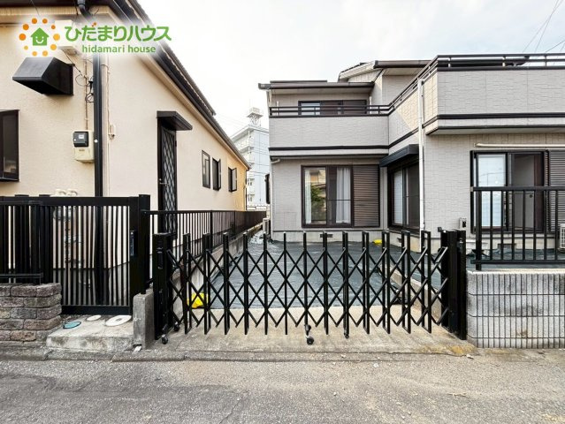 熊谷市三ヶ尻　中古戸建ての駐車場