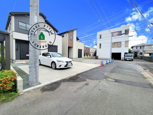 熊本市中央区帯山7丁目第1-2棟（2号棟）　の前面道路含む現地写真|見学の時間などお気軽にお問い合わせ下さい。