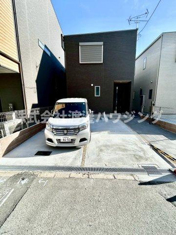 下新庄5丁目新築一戸建の駐車場|ストレスなく2台止めれますね