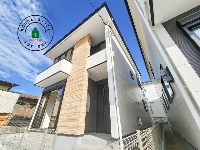 糟屋郡須恵町上須恵第7-2棟（1号棟）　の外観|デザイン性のある外観です。