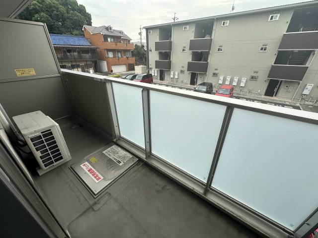 クリア　トゥレスＢ棟のバルコニー